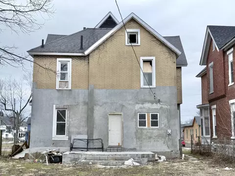 1210 S Limestone St, Springfield, OH 45505 photo 8