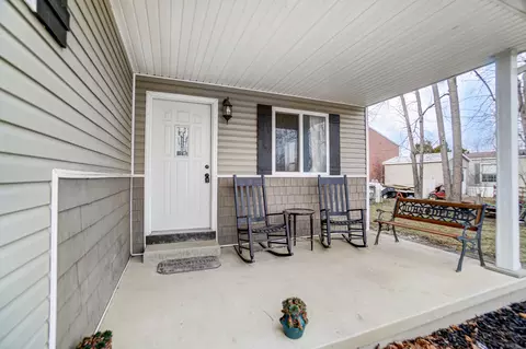 Exterior - 116 S Green St, Mendon, OH 45862 photo 2 of 4
