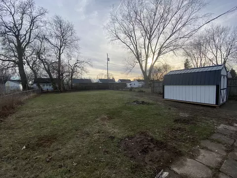 1709 N Sweetbriar Ln, Springfield, OH 45505 photo 2