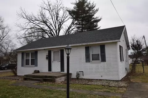703 W Light St, Urbana, OH 43078