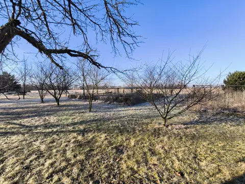 Exterior - 10567 Celina Mendon Rd, Mendon, OH 45862 photo 21 of 31