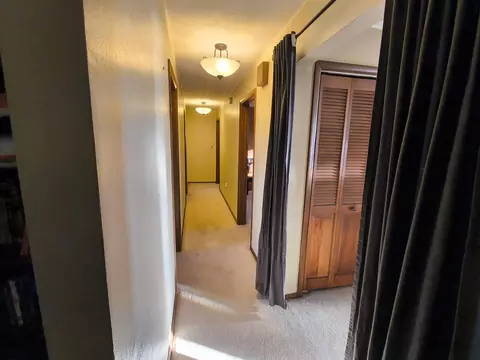 Entry Way - 10567 Celina Mendon Rd, Mendon, OH 45862 photo 4 of 6