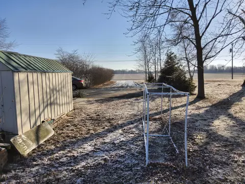 Exterior - 10567 Celina Mendon Rd, Mendon, OH 45862 photo 28 of 31