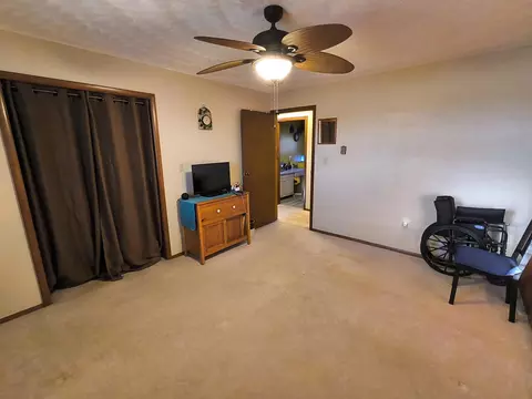 Bedroom - 10567 Celina Mendon Rd, Mendon, OH 45862 photo 3 of 9