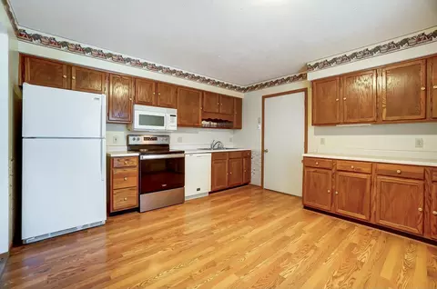 4868 W Brannan Dr, Springfield, OH 45502 photo 7