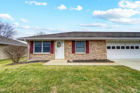 4868 W Brannan Dr, Springfield, OH 45502 photo 2