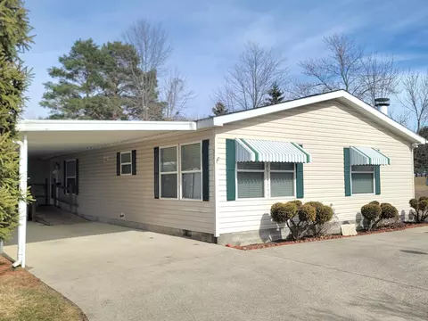310 Jill Ave #201, Celina, OH 45822