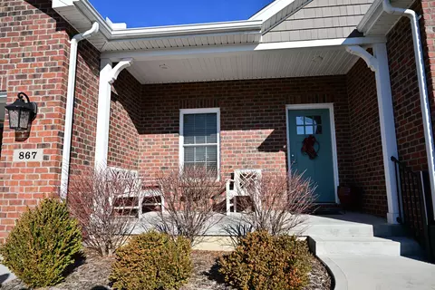 Exterior - 867 W West Bentley Cir, Troy, OH 45373 photo 2 of 6