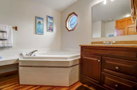 Bath - 4675 W Jackson Rd, Enon, OH 45323 photo 4 of 15
