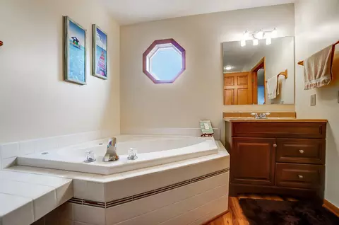 Bath - 4675 W Jackson Rd, Enon, OH 45323 photo 6 of 15