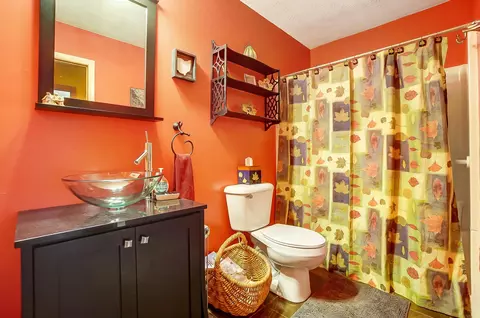 Bath - 4675 W Jackson Rd, Enon, OH 45323 photo 3 of 15