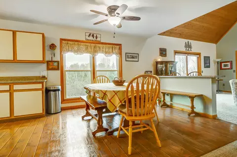 Dining - 4675 W Jackson Rd, Enon, OH 45323 photo 3 of 4