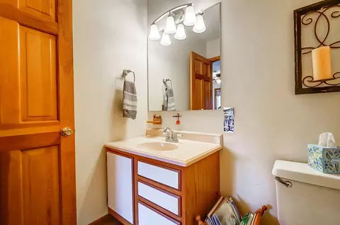 Bath - 4675 W Jackson Rd, Enon, OH 45323 photo 2 of 15