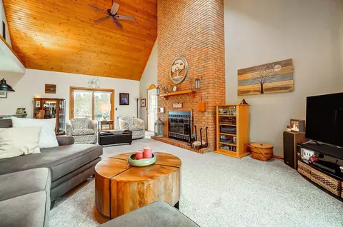 Living - 4675 W Jackson Rd, Enon, OH 45323 photo 7 of 10