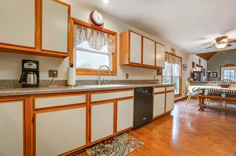 Kitchen - 4675 W Jackson Rd, Enon, OH 45323 photo 5 of 13