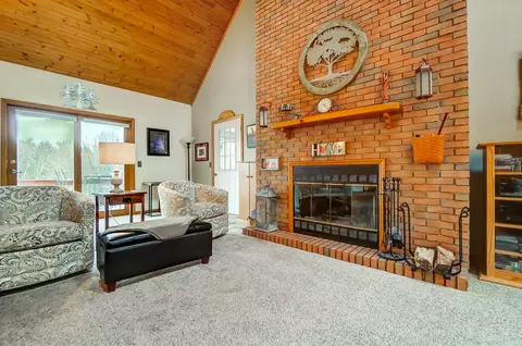 Living - 4675 W Jackson Rd, Enon, OH 45323 photo 5 of 10