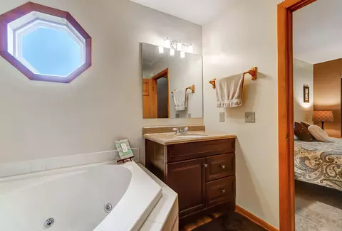 Bath - 4675 W Jackson Rd, Enon, OH 45323 photo 5 of 15