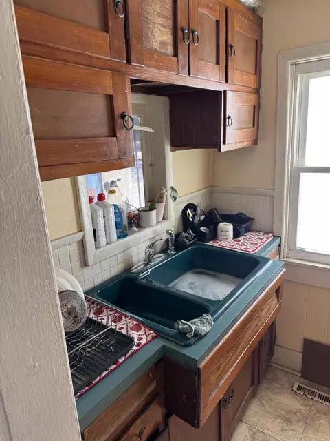 Kitchen - 401 W State St, Springfield, OH 45506 photo 2 of 2