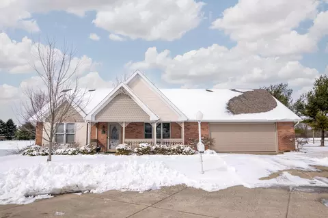5877 Oldham Dr, Springfield, OH 45503
