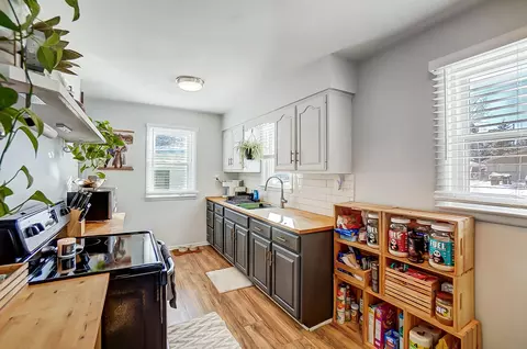 Kitchen - 1751 Brownleigh Rd, Dayton, OH 45429 photo 1 of 4