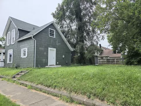 Exterior - 1634 Edwards Ave, Springfield, OH 45503 photo 4 of 4