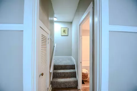 Entry Way - 106 S Wilkinson Ave, Sidney, OH 45365 photo 3 of 3