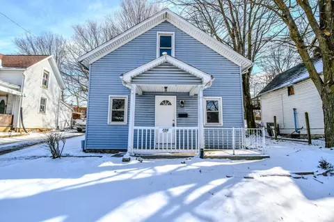 Exterior - 106 S Wilkinson Ave, Sidney, OH 45365 photo 2 of 7