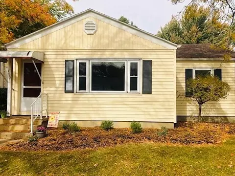 408 E State St, Botkins, OH 45306 photo 2