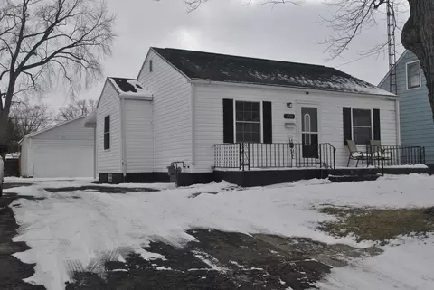 1733 N Sweetbriar Ln, Springfield, OH 45505 photo 2