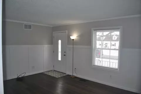 1733 N Sweetbriar Ln, Springfield, OH 45505 photo 4