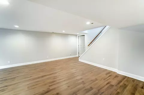 Living - 815 Falkirk Dr, Springfield, OH 45502 photo 12 of 12