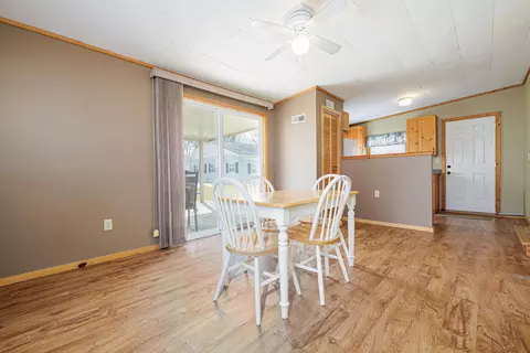 Dining - 11167 Kickapoo Path, Lakeview, OH 43331 photo 3 of 3