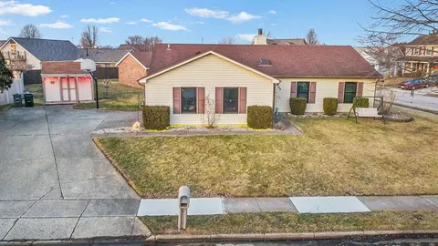 2509 Aberdeen Ct, Troy, OH 45373