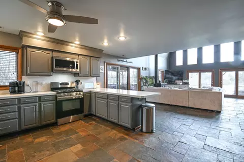 3980 Mechanicsburg Rd, Springfield, OH 45502 photo 10