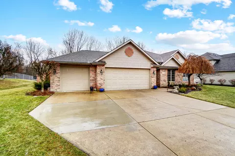 Exterior - 1253 Ryan Rd, Springfield, OH 45503 photo 3 of 11