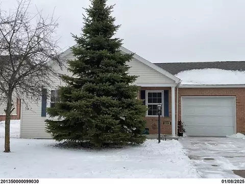 113 South St, West Liberty, OH 43357