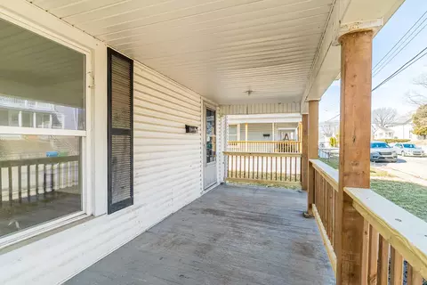 215 Maple St, Sidney, OH 45365 photo 3