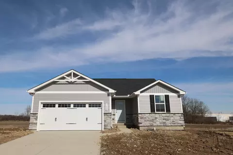 1638 Bishop Ct, Sidney, OH 45365