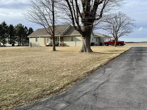 2681 Winkler Rd, Rockford, OH 45882