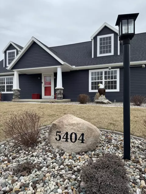 Exterior - 5404 Robert Rd, Celina, OH 45822 photo 3 of 28