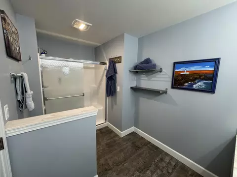 Bath - 5404 Robert Rd, Celina, OH 45822 photo 8 of 13