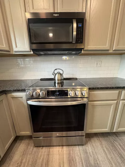 Kitchen - 5404 Robert Rd, Celina, OH 45822 photo 6 of 8
