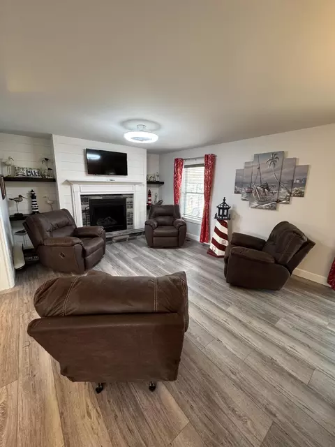 Living - 5404 Robert Rd, Celina, OH 45822 photo 6 of 11