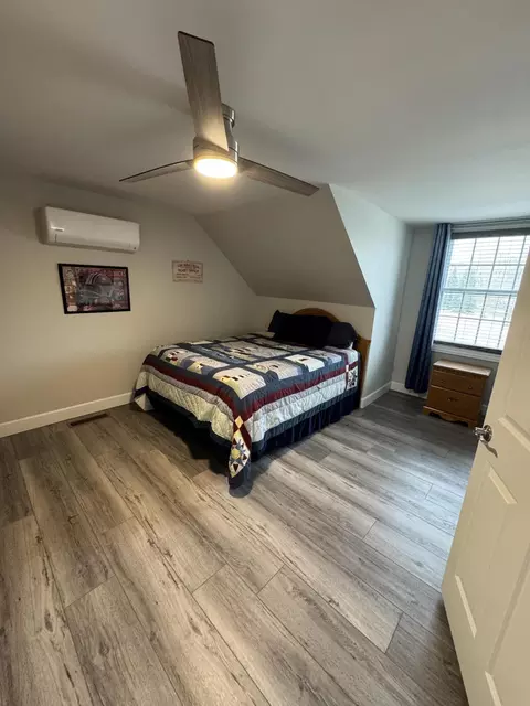 Bedroom - 5404 Robert Rd, Celina, OH 45822 photo 4 of 11