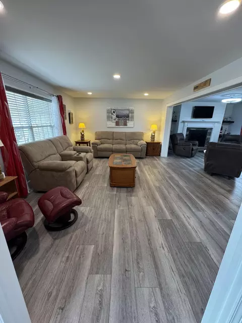 Living - 5404 Robert Rd, Celina, OH 45822 photo 1 of 11