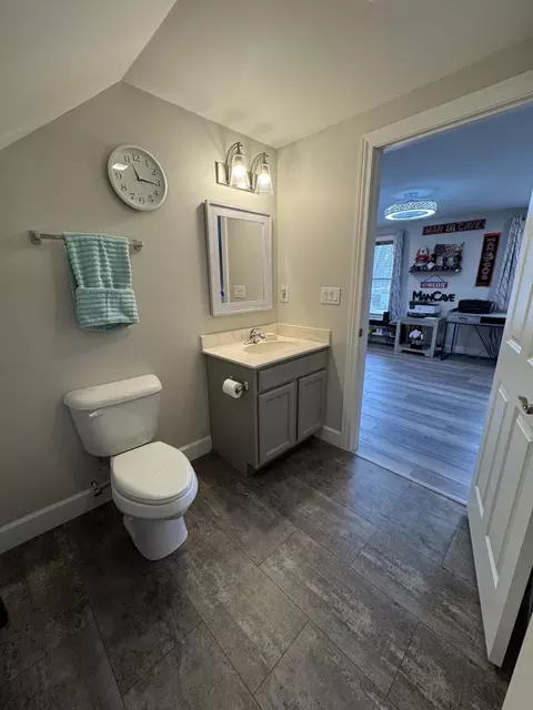 Bath - 5404 Robert Rd, Celina, OH 45822 photo 13 of 13