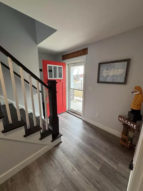 Entry Way - 5404 Robert Rd, Celina, OH 45822 photo 3 of 12
