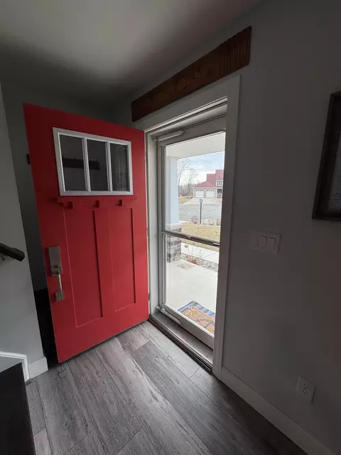 Entry Way - 5404 Robert Rd, Celina, OH 45822 photo 2 of 12