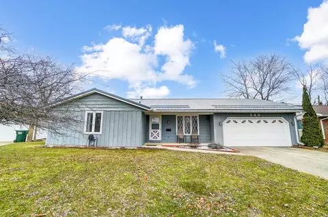 546 Sunnymeade Ln, Lima, OH 45804