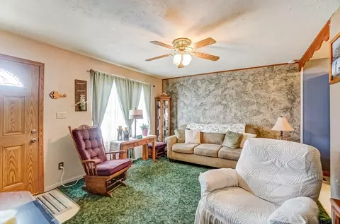 2044 Pond Dr, Springfield, OH 45505 photo 7